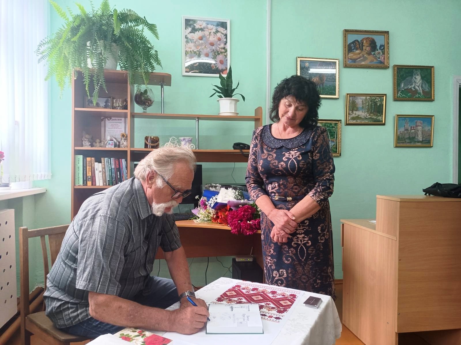 Аўтограф ад пісьменніка