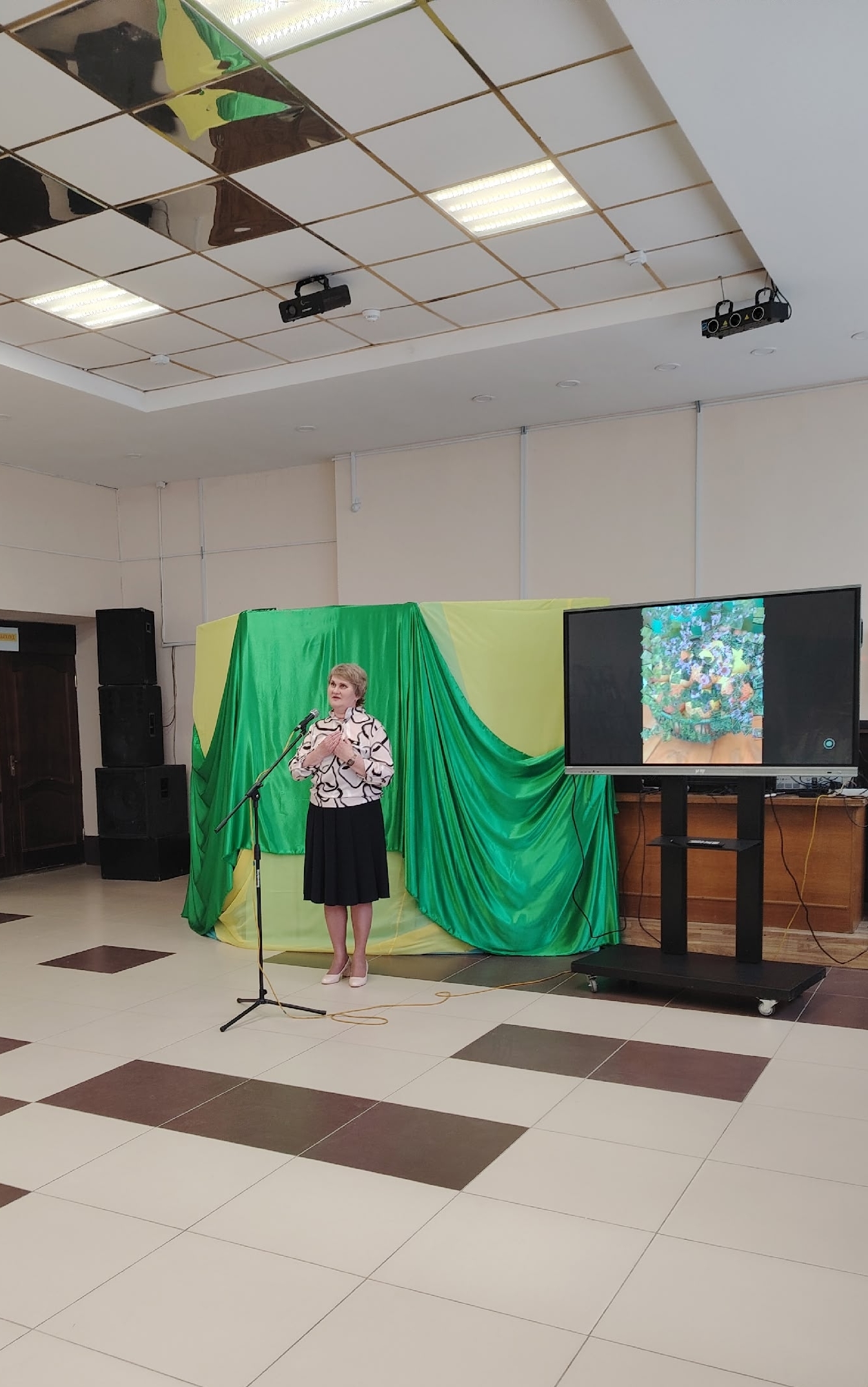 Гуголинская Лена Андреевна